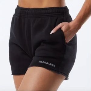 Alphalete HCTS Short in Blackbird